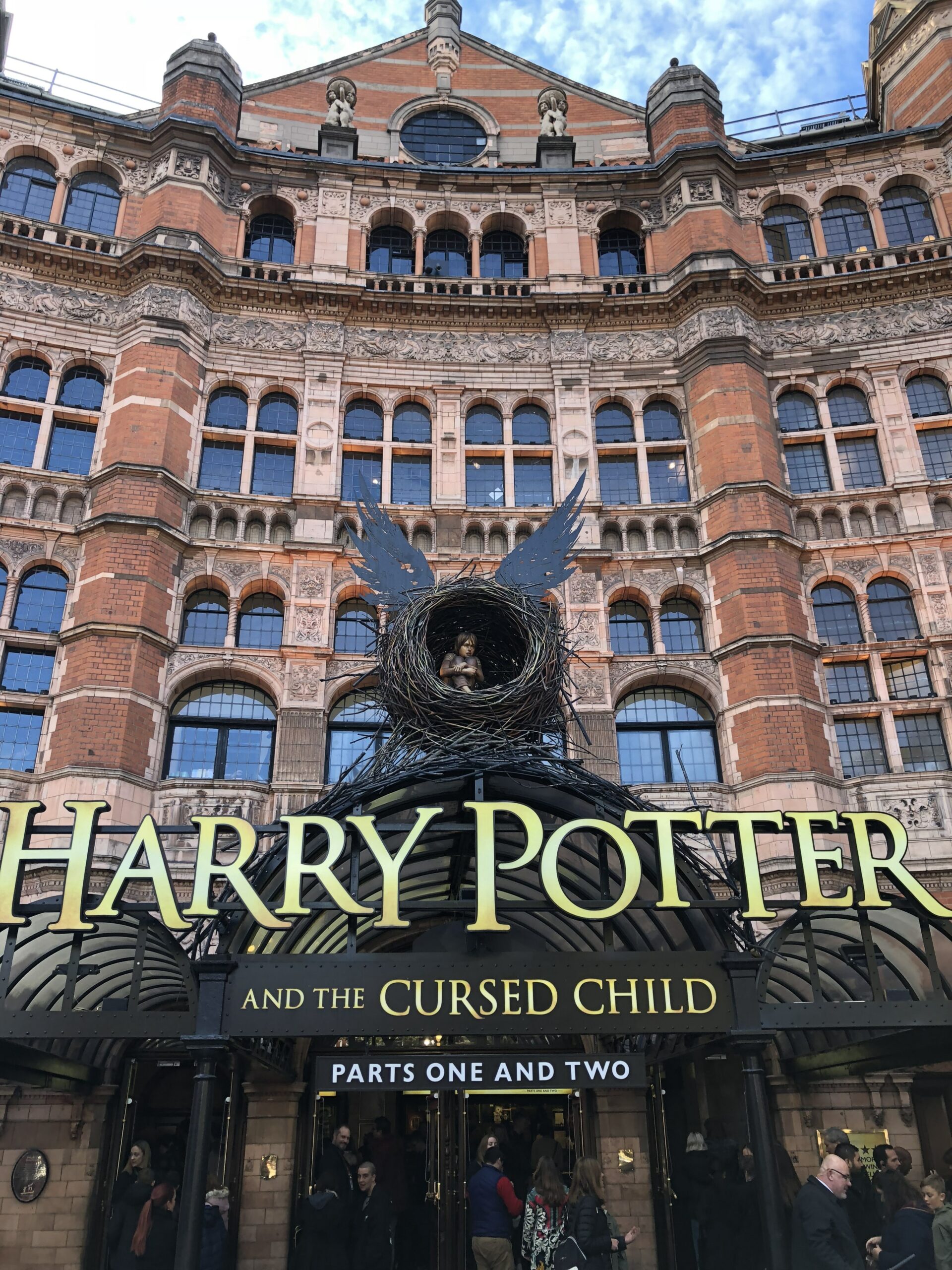 Making Magic on Stage: An Interview With Joe Idris-Roberts